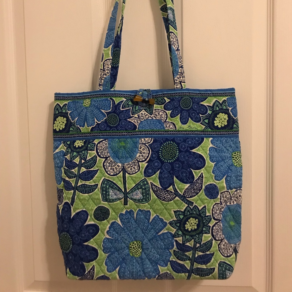 Vera Bradley tote